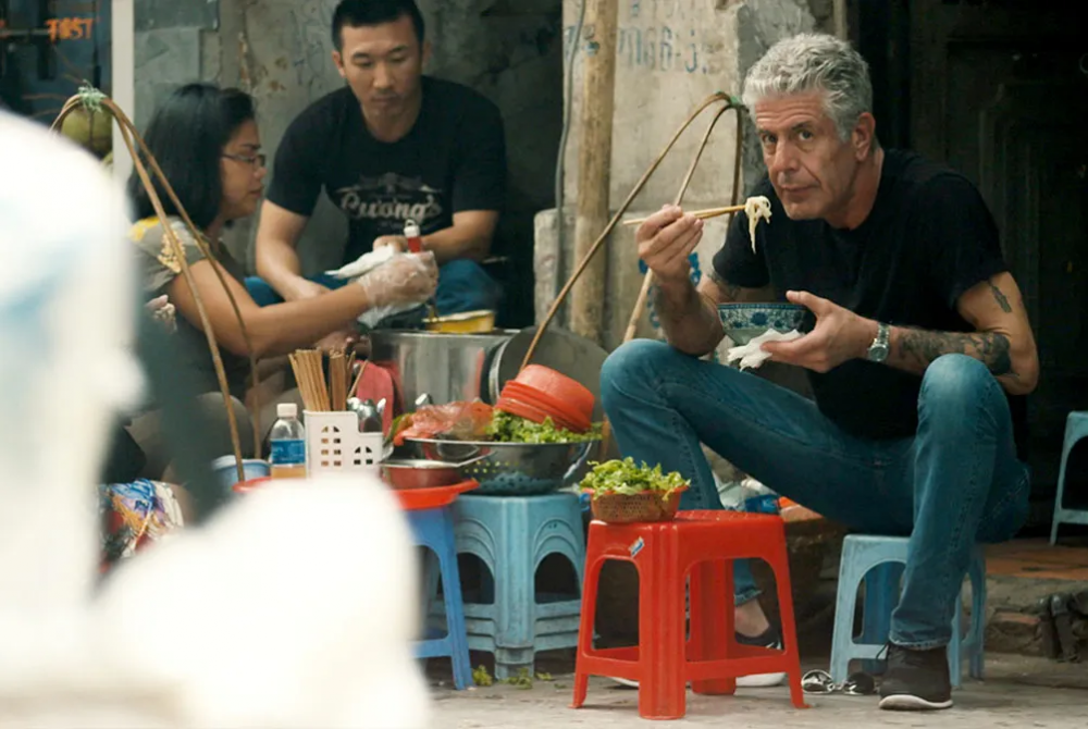 Why Did Anthony Bourdain Detest American Fast Food As “Outrageous” and “Venomous”?