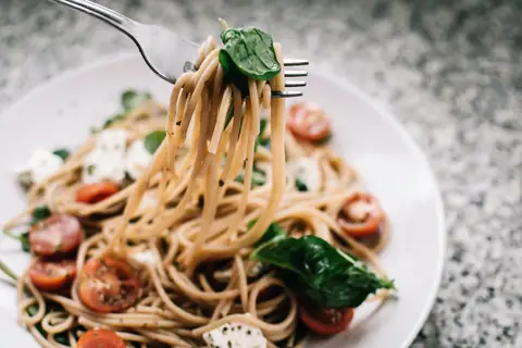 A Simple Two-Step Guide To Clean Eating And Saving The Planet