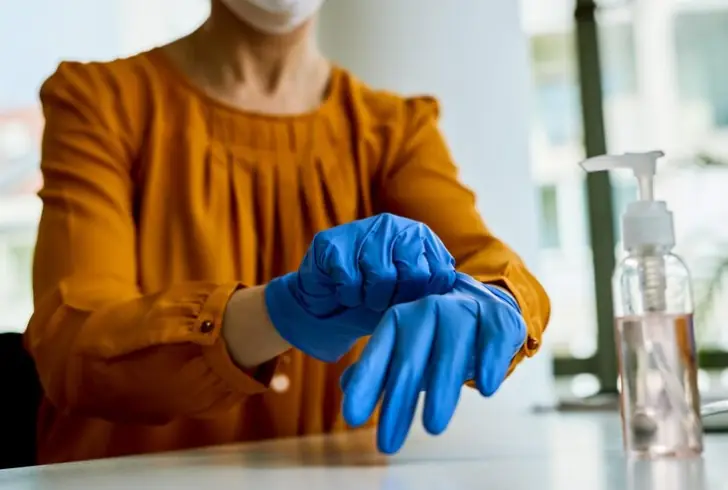 By identifying which foodborne illness is extremely contagious, authorities can implement targeted interventions to mitigate transmission risks.