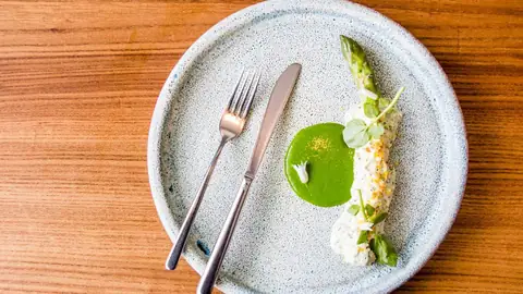 Famous Restaurant Trois Mec Closed For Good Right After Receiving A Michelin Star Award