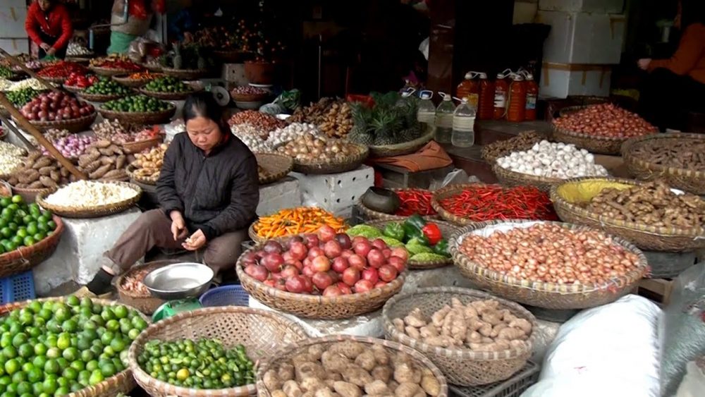 Hanoi food markets