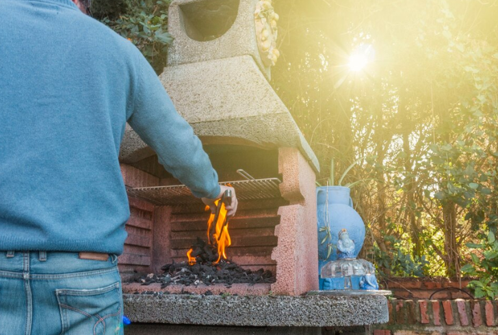 Understanding how to clean grill grates can save you time and extend the life of your grill.